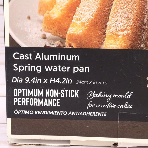 Baker's Secret Fluted Cast Aluminum Bundt Pan - Spring Water Design - 7.2 Cup - Picture 3 of 6